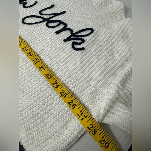 New York Women's Sweater Sz Large EUC - Picture 10 of 13